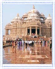 Ashardham Delhi,Beach Comber Holidays Tour Packages