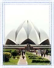 Lotus Temple, Delhi Travel Packages