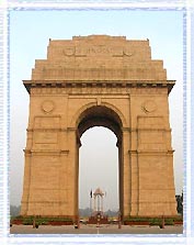 India Gate Delhi,Beach Comber Holidays